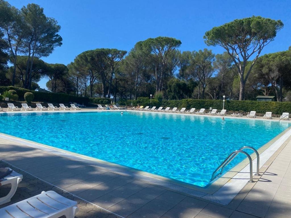 Studio Climatise Avec Piscine แซ็งต์-ราฟาเอล ภายนอก รูปภาพ